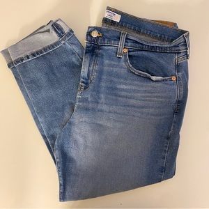 denizen from levi’s boyfriend jeans